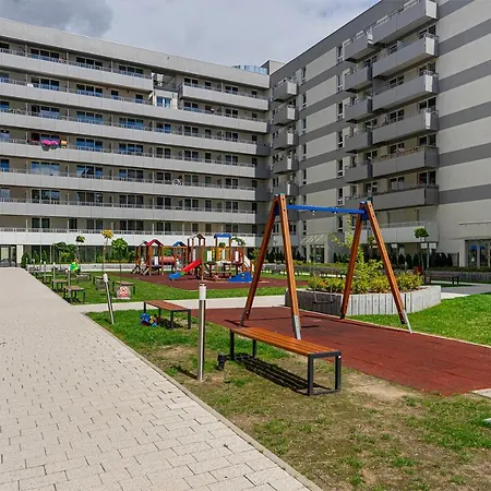 Lotnisko Chopina Modern Apartment Warsaw Exterior photo